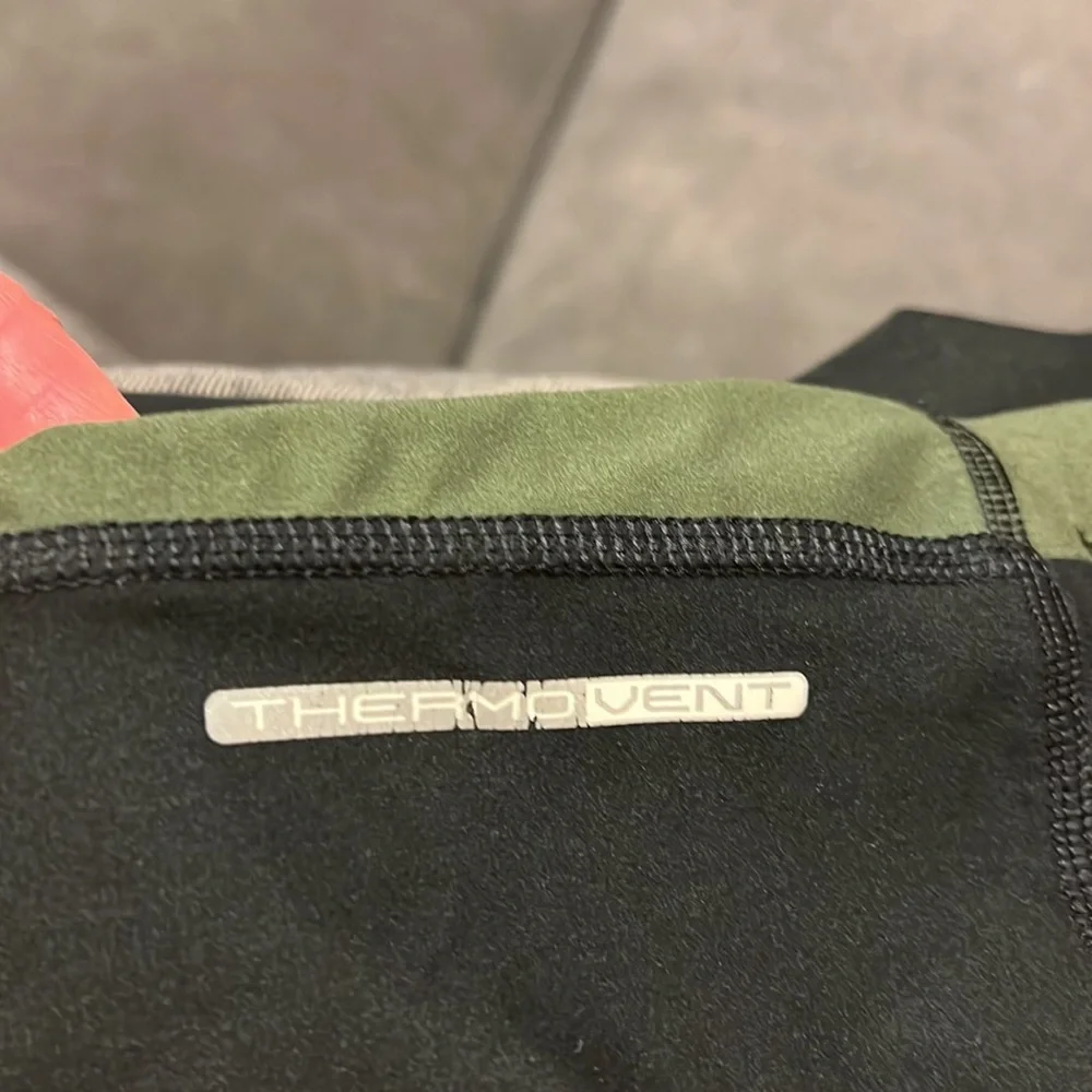 Ralph Lauren Polo sport performance Thermovent 1/4 zip size large - Picture 6 of 6